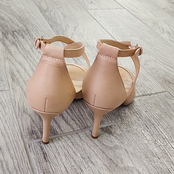 Nine West Nude strappy high heels - Picture 6 of 8